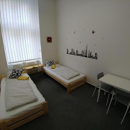 Rooms Veveri - Uvoz, 10 Min Peski Do Centru Brno Exterior foto